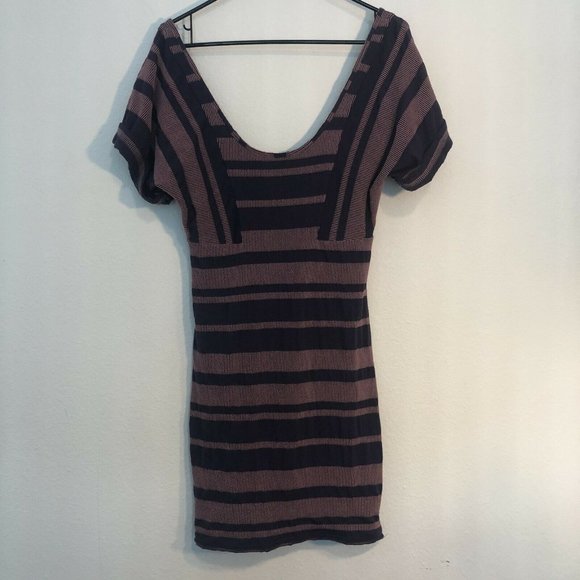 Free People Medium Size S Dress Lunch Date Purple Textured Stripe Knit Short - Picture 1 of 12